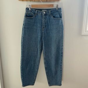 Cropped High Waisted Mom Jeans